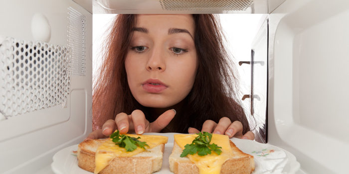 Recalentar la comida precocinada